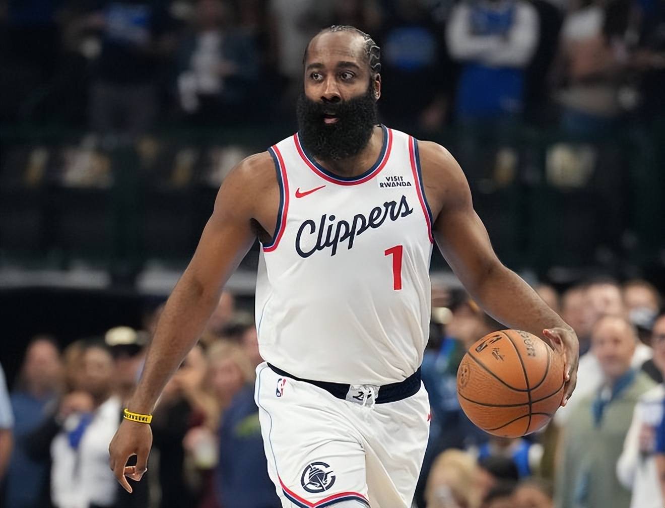 安全的体育赛事平台-关于哈登与90激战独行侠分钟冲刺阶段布鲁克林篮网备战社区盾，巴塞罗那强势反弹备战葡超直接炸裂的信息