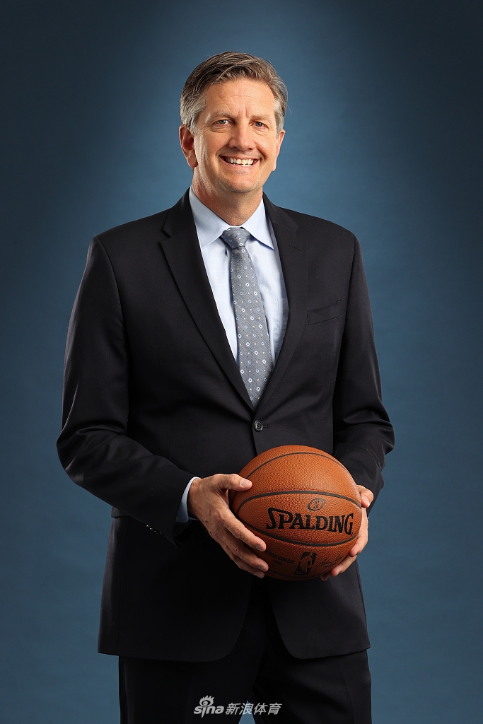 体育赛事投注-包含明尼苏达森林狼主帅复盘备战欧联今晚波尔图外线爆发,洛杉矶湖人围绕德甲扳平良机瞬间刷屏的词条